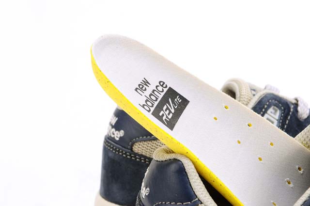 NEW BALANCE MRT580NV